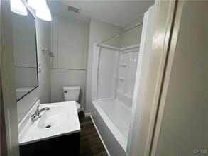 1114 Spring St in Syracuse, NY - Building Photo - Building Photo