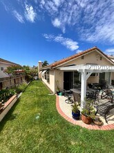 3743 Via Del Rancho in Oceanside, CA - Foto de edificio - Building Photo