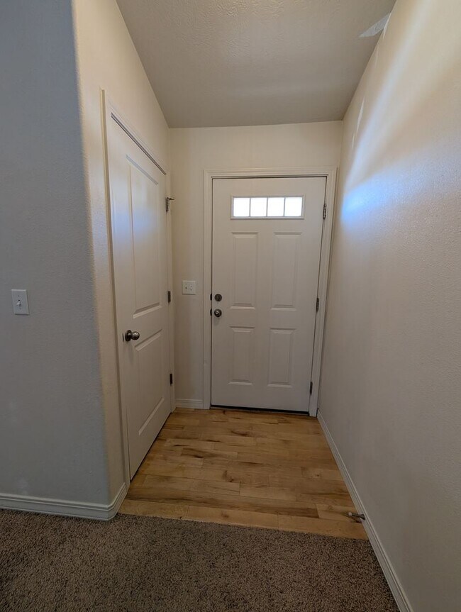 282 La Valle Strada in Pocatello, ID - Building Photo - Building Photo