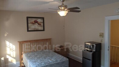 115 Hillcrest Dr in Sanford, NC - Building Photo - Building Photo