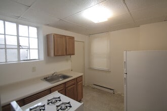 311 S Trenton Ave, Unit 1 in Pittsburgh, PA - Foto de edificio - Building Photo