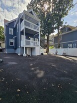 23 Wabeno St, Unit 1st Floor B in Boston, MA - Building Photo