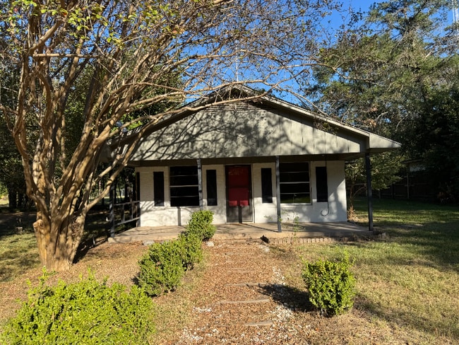 property at 10021 Northview Dr