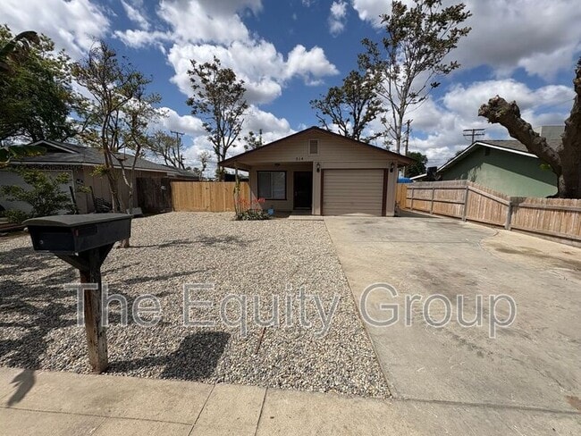 property at 514 N Summers St