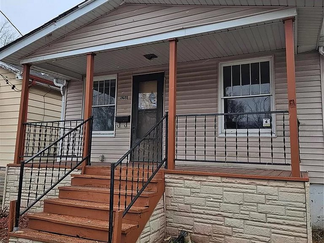 property at 5251 Hodiamont Ave