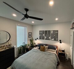 623 Fitzwater St, Unit 301 in Philadelphia, PA - Foto de edificio - Building Photo