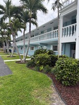 1100 Pine Dr in Pompano Beach, FL - Building Photo