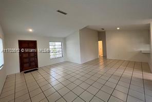 12380 SW 95th Terrace in Miami, FL - Building Photo - Building Photo