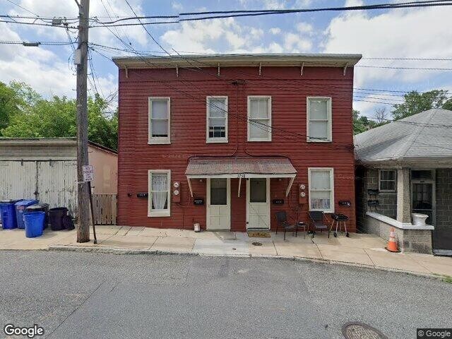 3758 St Paul St in Ellicott City, MD - Building Photo