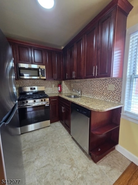 property at 5 Bay Ave