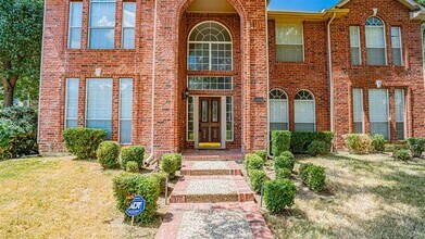5001 Union Lake Dr in Fort Worth, TX - Building Photo - Building Photo