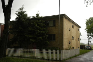 2111 Lorraine Ave Apartments