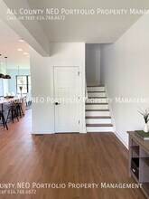 1053 Oak St in Columbus, OH - Building Photo - Building Photo