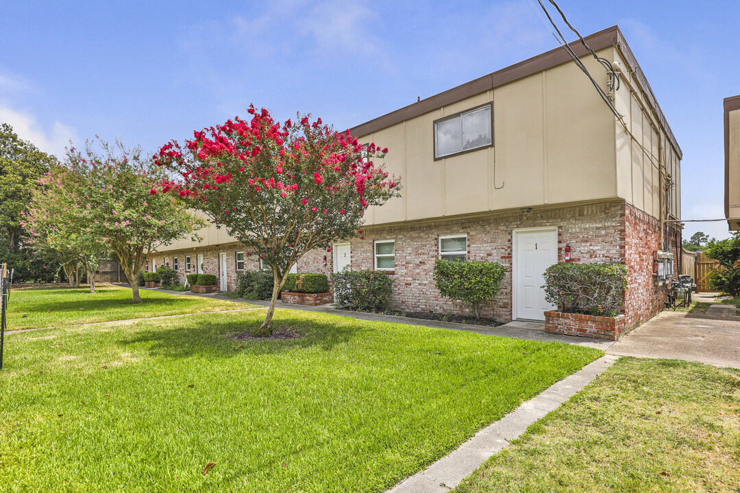 708 Staitti St in Humble, TX - Building Photo