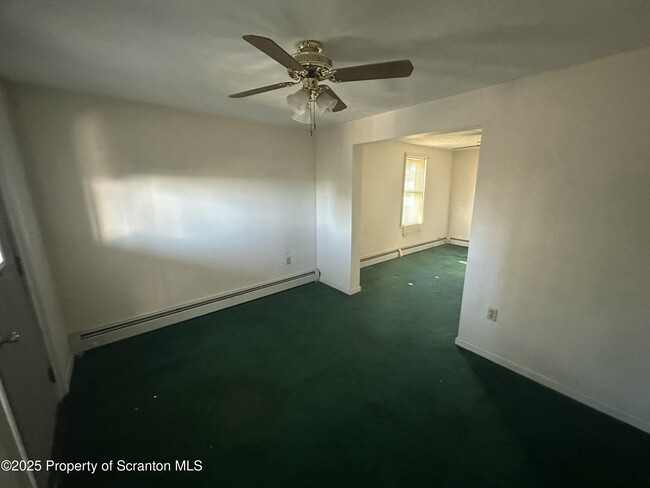 74 W Chestnut St in Wilkes-Barre, PA - Building Photo - Building Photo