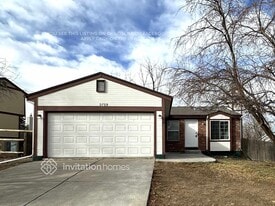 2759 S Sedalia St in Aurora, CO - Building Photo