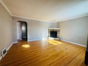 2405-2405 Jenkins St in Endicott, NY - Building Photo - Building Photo