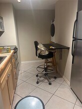 2630 SW 28th St in Miami, FL - Building Photo - Building Photo