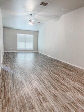 2123 N Texas Ave in Lubbock, TX - Building Photo - Building Photo