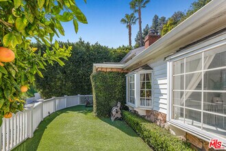 3955 Weslin Ave in Los Angeles, CA - Building Photo - Building Photo