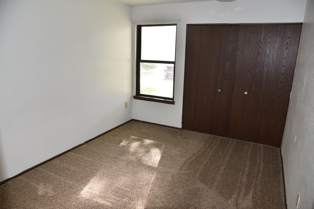 Corning Apartments in Farwell, MI - Building Photo