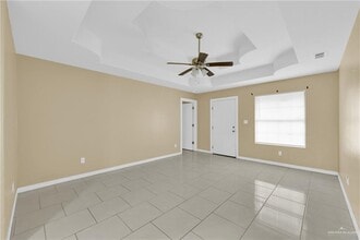 23 Tulip Cir in Alamo, TX - Building Photo - Building Photo