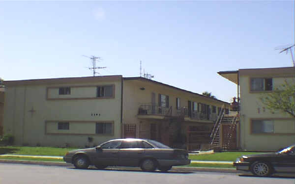 1131-1141 S Spruce St in Montebello, CA - Building Photo