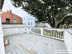 130 P St, Unit 2 in Boston, MA - Building Photo