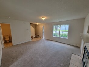 6903 Seney Dr in Charlotte, NC - Building Photo - Building Photo