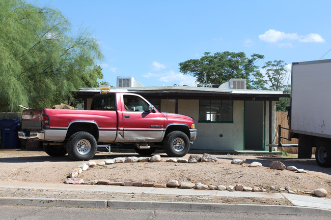 9-11 W Kelso St in Tucson, AZ - Building Photo - Building Photo