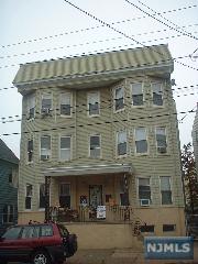 427-429 Hamilton St in Harrison, NJ - Building Photo - Building Photo