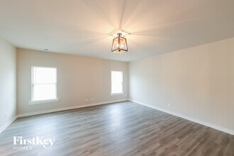 61 County Rd 1700 in Cullman, AL - Foto de edificio - Building Photo