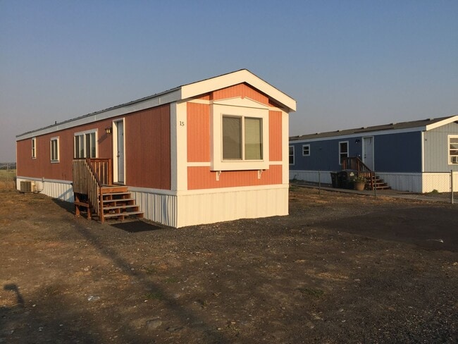 property at 4727 Owens Rd