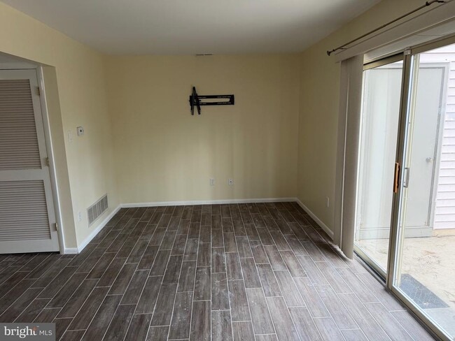 property at 34 Woodbrook Dr