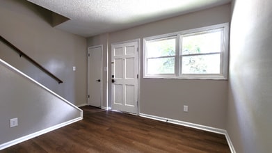 716 Shawnee Dr in Burlington, NC - Building Photo - Building Photo