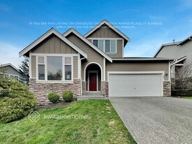 521 50th St SE in Auburn, WA - Building Photo