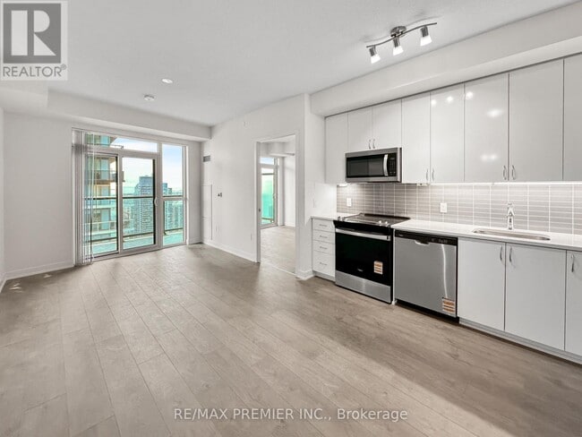 property at 38 Annie Craig Dr