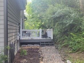 144 Golf Course Rd in Waynesville, NC - Building Photo - Building Photo