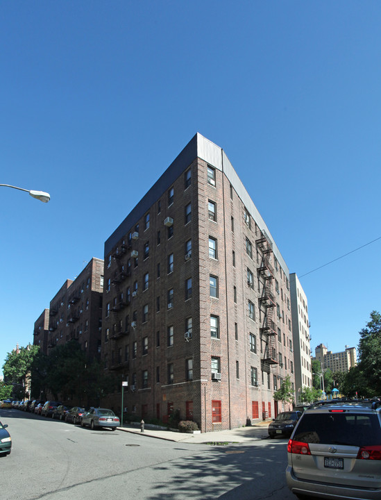 485 W 187th St in New York, NY - Building Photo