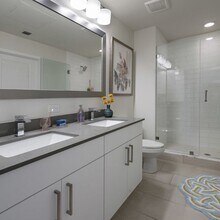 2701 Biscayne Blvd in Miami, FL - Foto de edificio - Building Photo