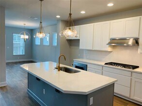 7208 Jument Dr in Austin, TX - Building Photo - Building Photo