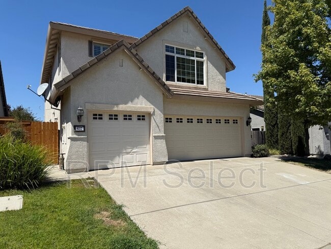 637 Lavastone Dr in Lincoln, CA - Building Photo - Building Photo