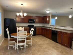 8359 Lausen Ln in Richland, MI - Building Photo - Building Photo