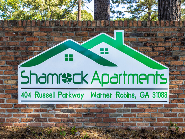 Shamrock Apartments in Warner Robins, GA - Building Photo - Building Photo