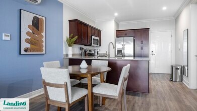 4155 Carson Ln, Unit 45-323 in Johnstown, CO - Foto de edificio - Building Photo