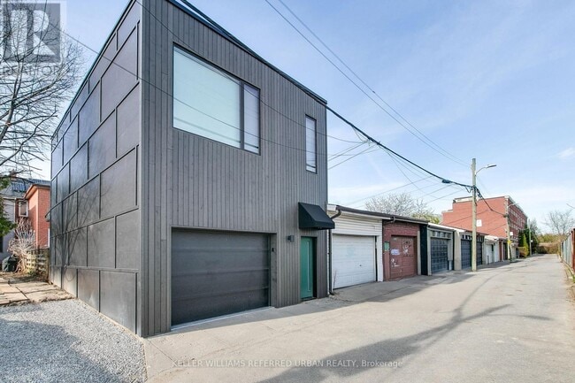 101 Pendrith St
