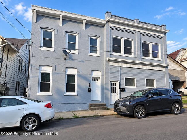 property at 28 E Columbus Ave