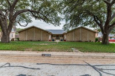 4618 Ranch View Rd in Fort Worth, TX - Building Photo - Building Photo