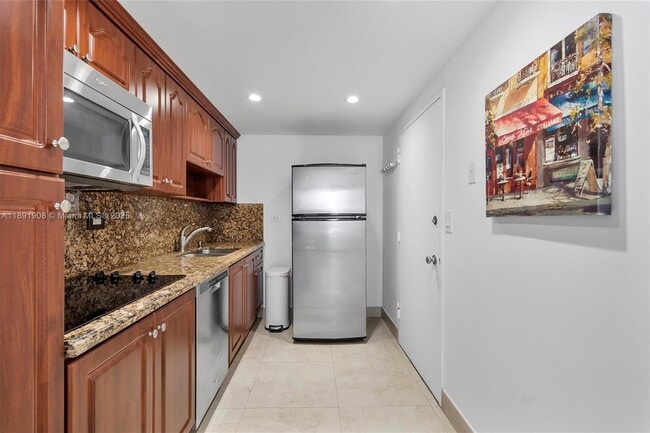 property at 5555 Collins Ave