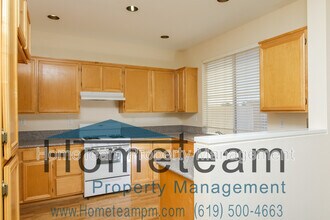 1222 La Vida Ct in Chula Vista, CA - Building Photo - Building Photo